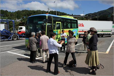 エレジー稽古見学ツアー