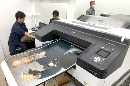 展示作品プリント作業